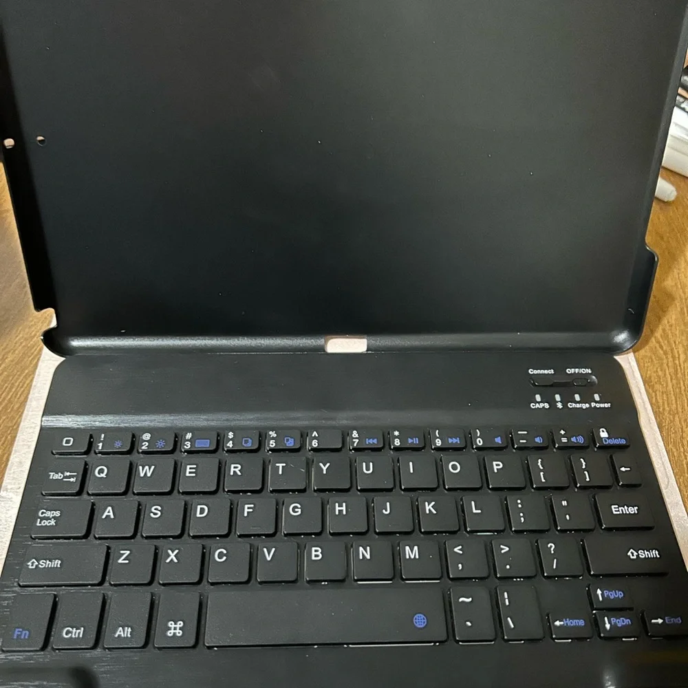 Pink IPad Case with Magnetic Bluetooth Keyboard